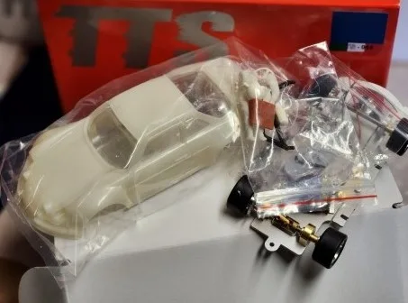 TTSK050 Renault Alpine White Kit. Complete car chassis assembled.